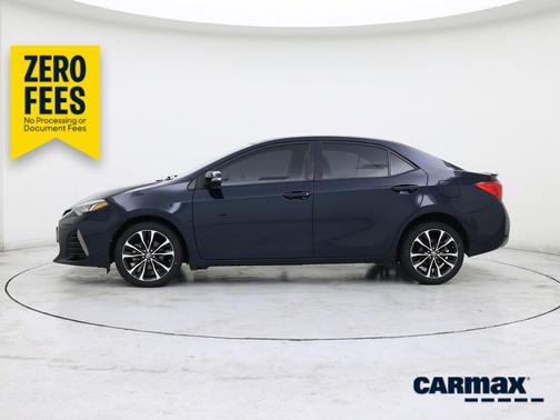 Black 2019 Toyota Corolla SE