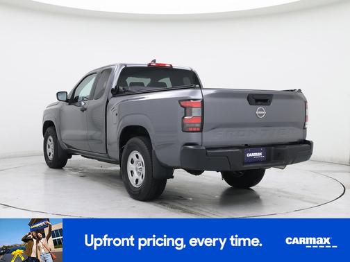 Gray 2024 Nissan Frontier S