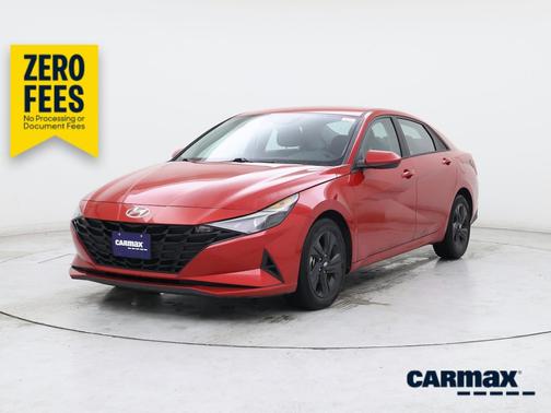 Red 2022 Hyundai ELANTRA SEL