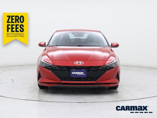 Red 2022 Hyundai ELANTRA SEL