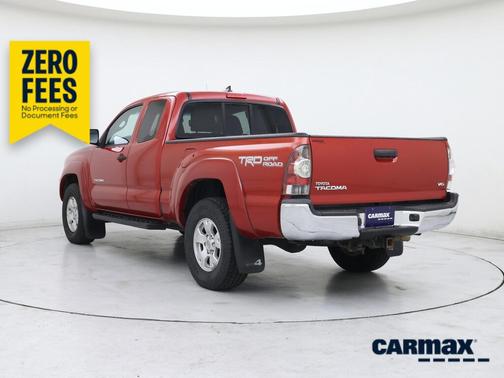 Red 2014 Toyota Tacoma