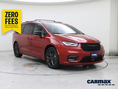 Red 2025 Chrysler Pacifica Limited