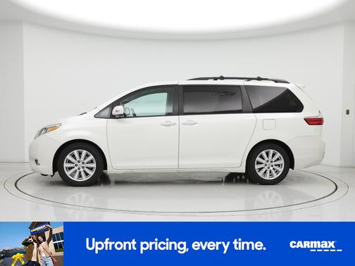 White 2017 Toyota Sienna Limited Premium
