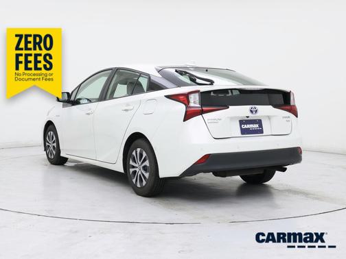 White 2020 Toyota Prius XLE