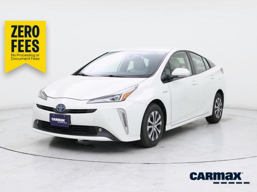 White 2020 Toyota Prius XLE
