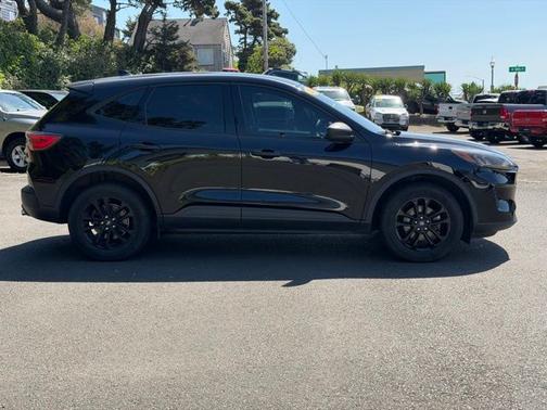 AGATE BLACK METALLIC 2020 Ford Escape S