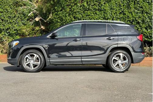 Ebony Twilight Metallic 2019 GMC Terrain SLT