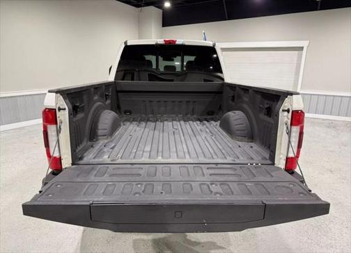 2017 Ford F-350 Lariat