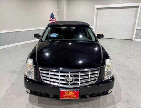 2010 Cadillac DTS Base