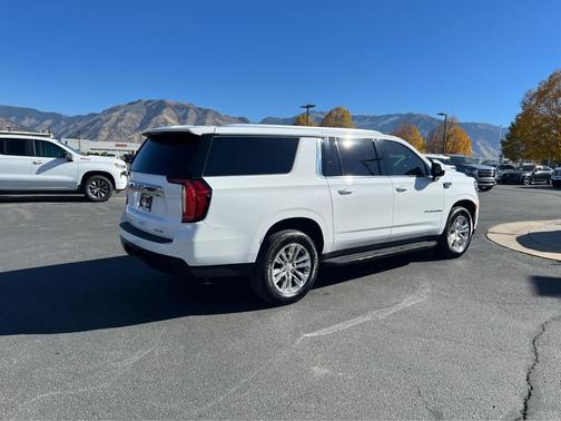 2021 GMC Yukon XL SLE