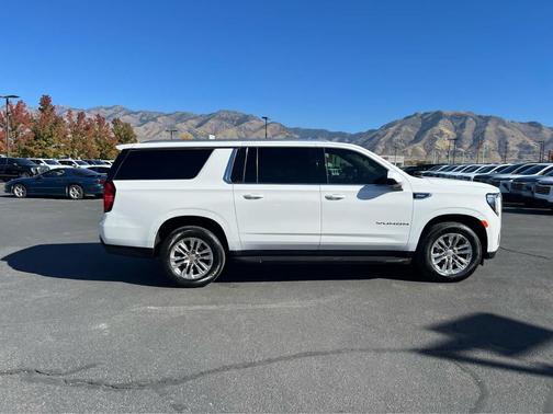 2021 GMC Yukon XL SLE