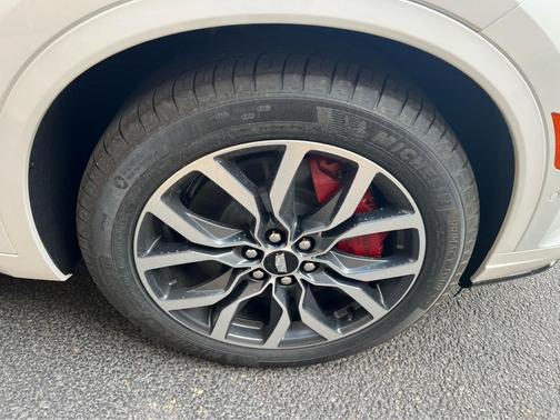 2025 Cadillac XT6 Sport AWD