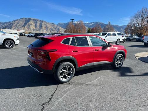2026 Chevrolet Trax LT