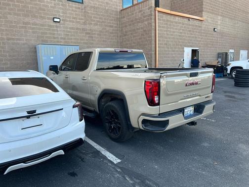 2022 GMC Sierra 1500 Elevation