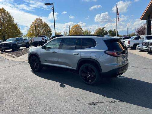 2026 GMC Acadia Elevation AWD