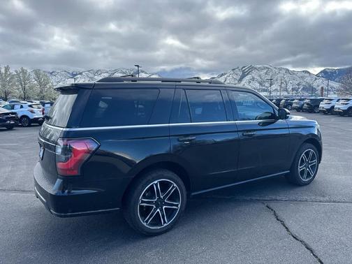 Agate Black Metallic 2019 Ford Expedition Limited