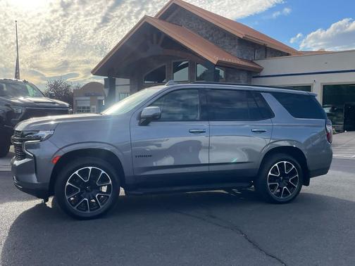 2022 Chevrolet Tahoe 4WD RST