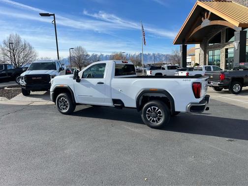 2026 GMC Sierra 3500 Base
