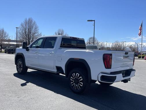 Onyx Black 2024 GMC Sierra 2500 Denali Ultimate