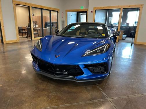 2023 Chevrolet Corvette Stingray w/3LT
