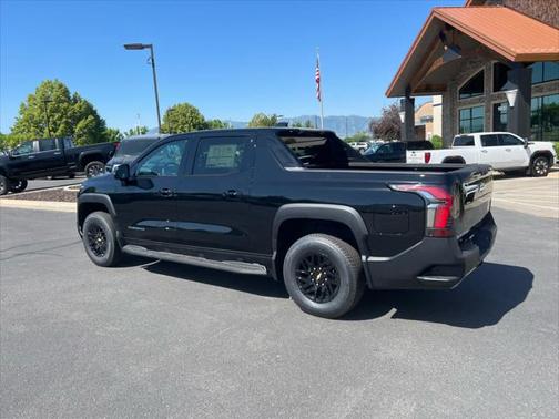 2025 Chevrolet Silverado EV LT