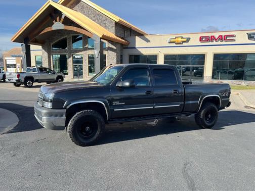 2005 Chevrolet Silverado 2500 LS H/D Crew Cab