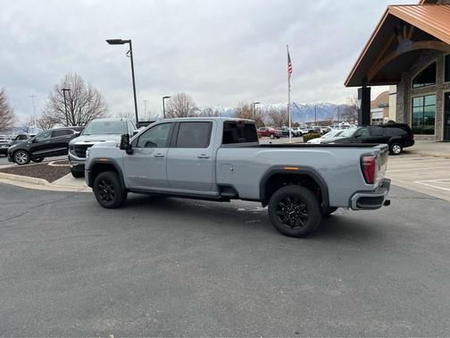2024 GMC Sierra 3500 AT4