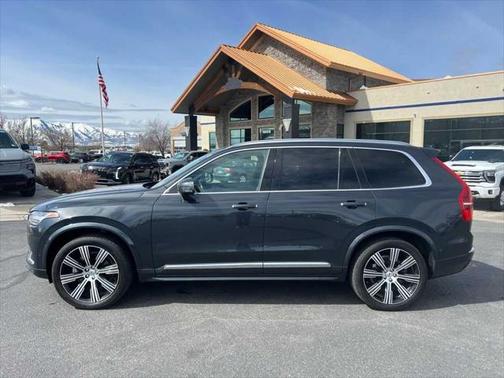 2021 Volvo XC90 T6 Inscription