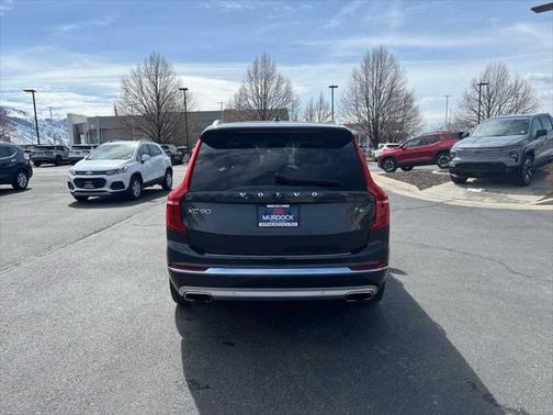 2021 Volvo XC90 T6 Inscription