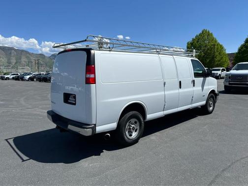 2021 GMC Savana 3500 RWD 3500 Extended Wheelbase Work Van