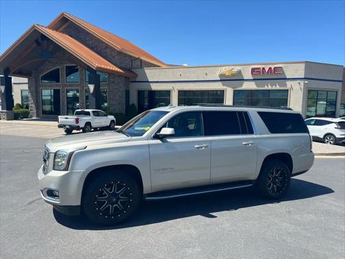 2017 GMC Yukon XL SLT