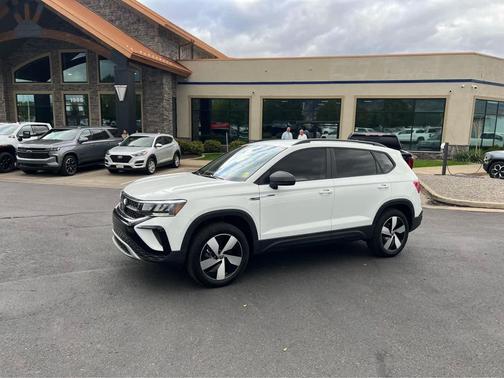 2024 Volkswagen Taos 1.5T S