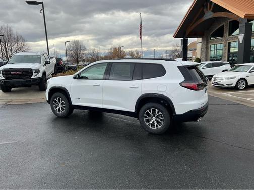 2026 GMC Acadia AT4 AWD
