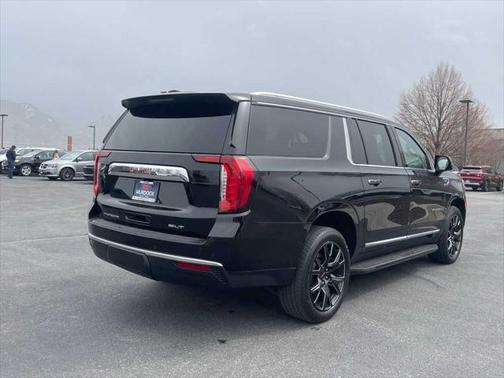2024 GMC Yukon XL SLT