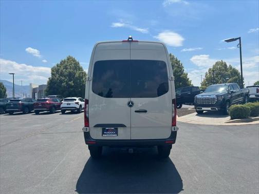2022 Mercedes-Benz Sprinter 2500 Standard Roof