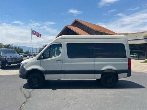 2022 Mercedes-Benz Sprinter 2500 Standard Roof