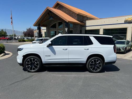 2024 Chevrolet Tahoe 4WD RST