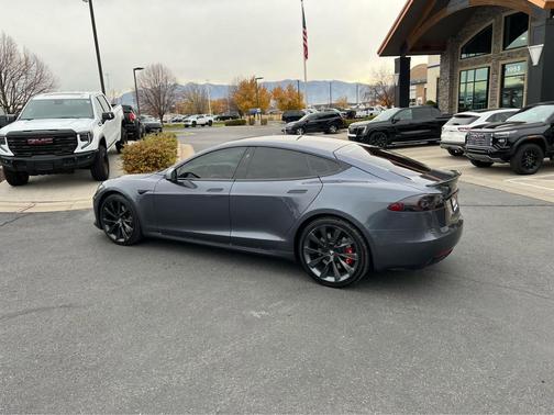 2018 Tesla Model S 75D