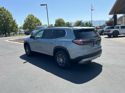 2025 GMC Acadia FWD Elevation