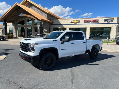 2026 Chevrolet Silverado 3500 LT