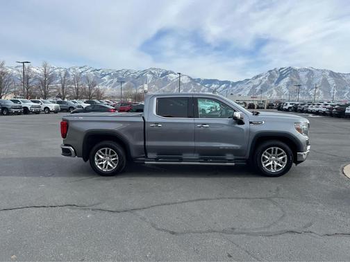 2020 GMC Sierra 1500 SLT