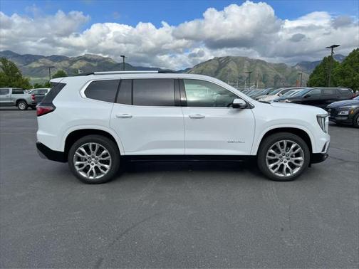 2025 GMC Acadia Denali