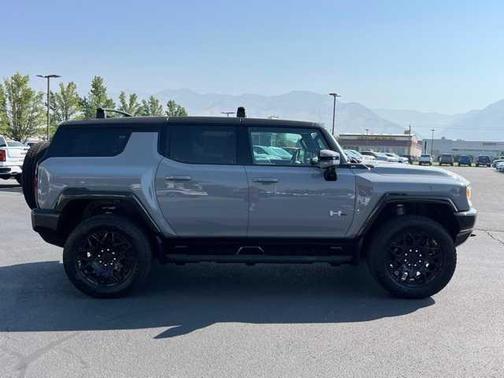 2025 GMC HUMMER EV SUV 2X