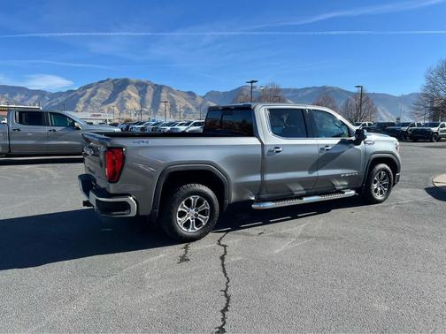2020 GMC Sierra 1500 SLT