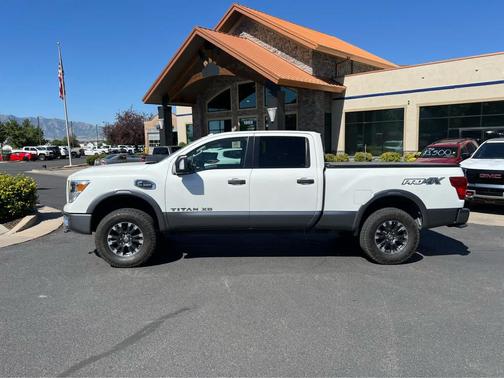 2019 Nissan Titan XD PRO-4X