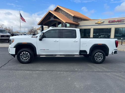 2022 GMC Sierra 3500 AT4