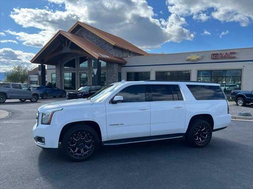 2017 GMC Yukon XL SLE