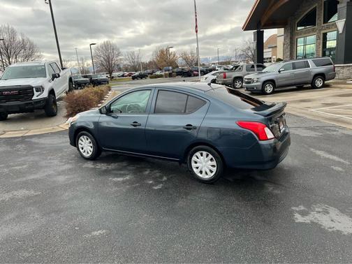 2017 Nissan Versa 1.6 S+