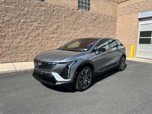 2025 Cadillac OPTIQ Sport 2 AWD