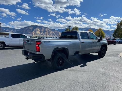 2026 Chevrolet Silverado 3500 LT